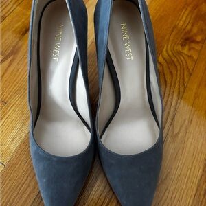 Nine West Women's Dark Gray Heels suede